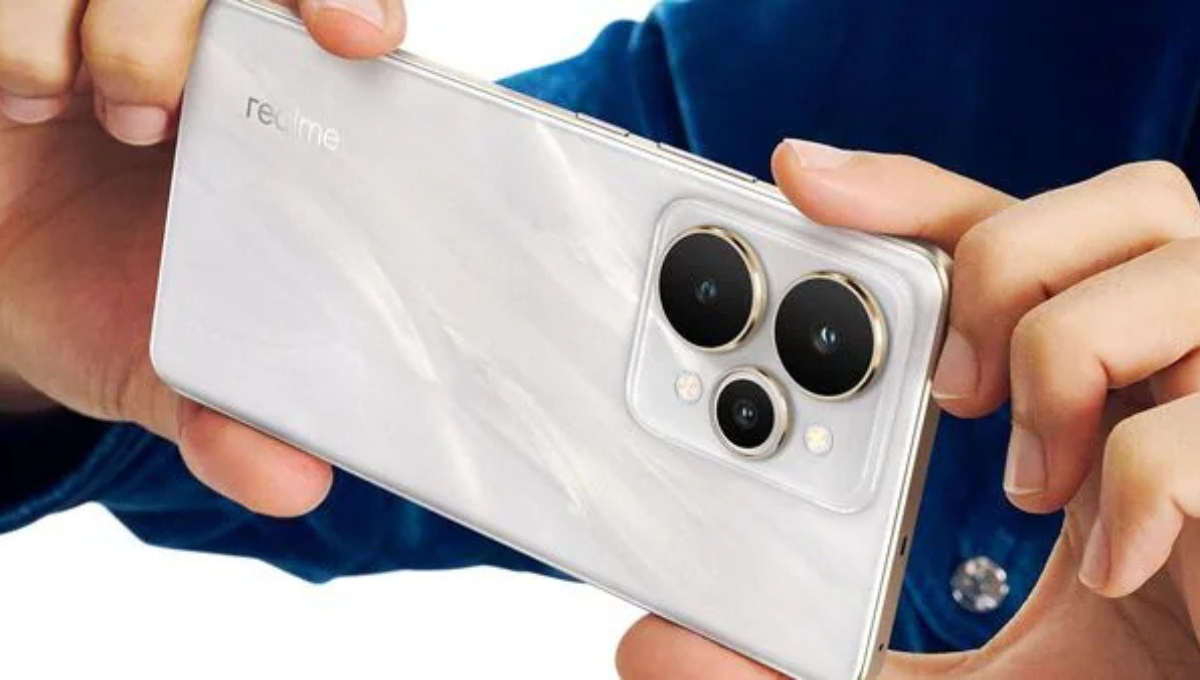 Realme 15 Pro: ₹18,999 में 7000mAh बैटरी और 50MP कैमरे वाला दमदार 5G स्मार्टफोन
