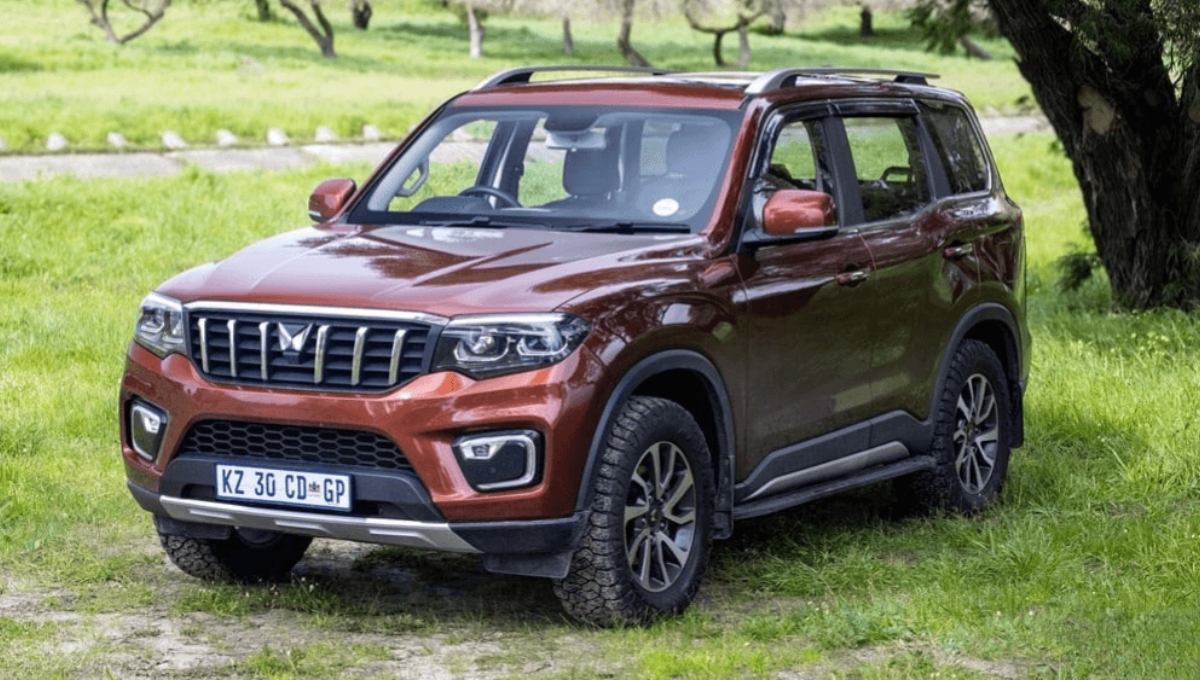 Mahindra Scorpio: सिर्फ ₹13.59 लाख में पाएं रफ़ एंड टफ SUV, दमदार परफॉर्मेंस के साथ