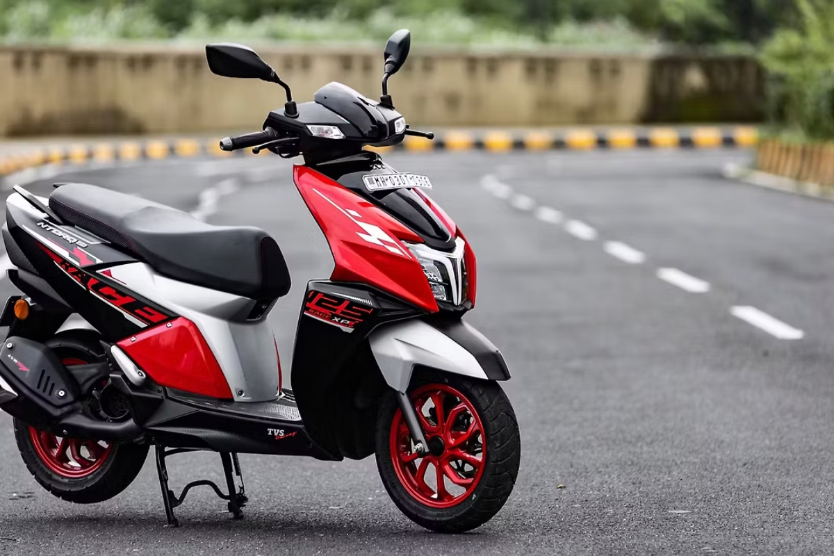 TVS NTORQ 125: सिर्फ ₹84,636 में स्टाइल, स्मार्ट फीचर्स और दमदार माइलेज का परफेक्ट कॉम्बो