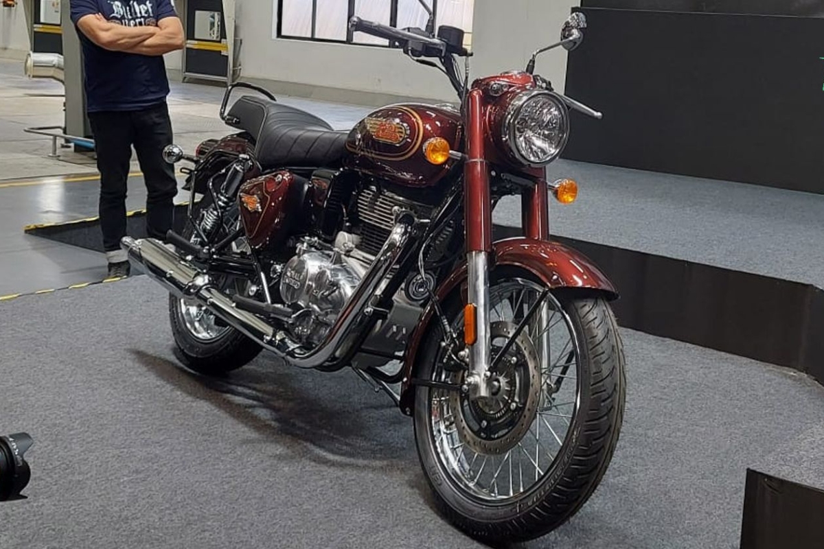 Royal Enfield Bullet 350: ₹1.74 लाख में रॉयल लुक और दमदार परफॉर्मेंस