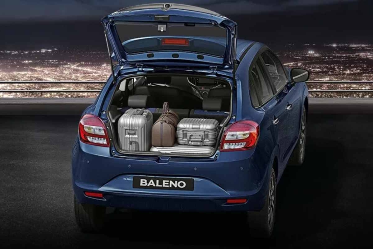 Maruti Baleno: ₹6.66 लाख में मिल रही है ये प्रीमियम कार, माइलेज 22.94 kmpl
