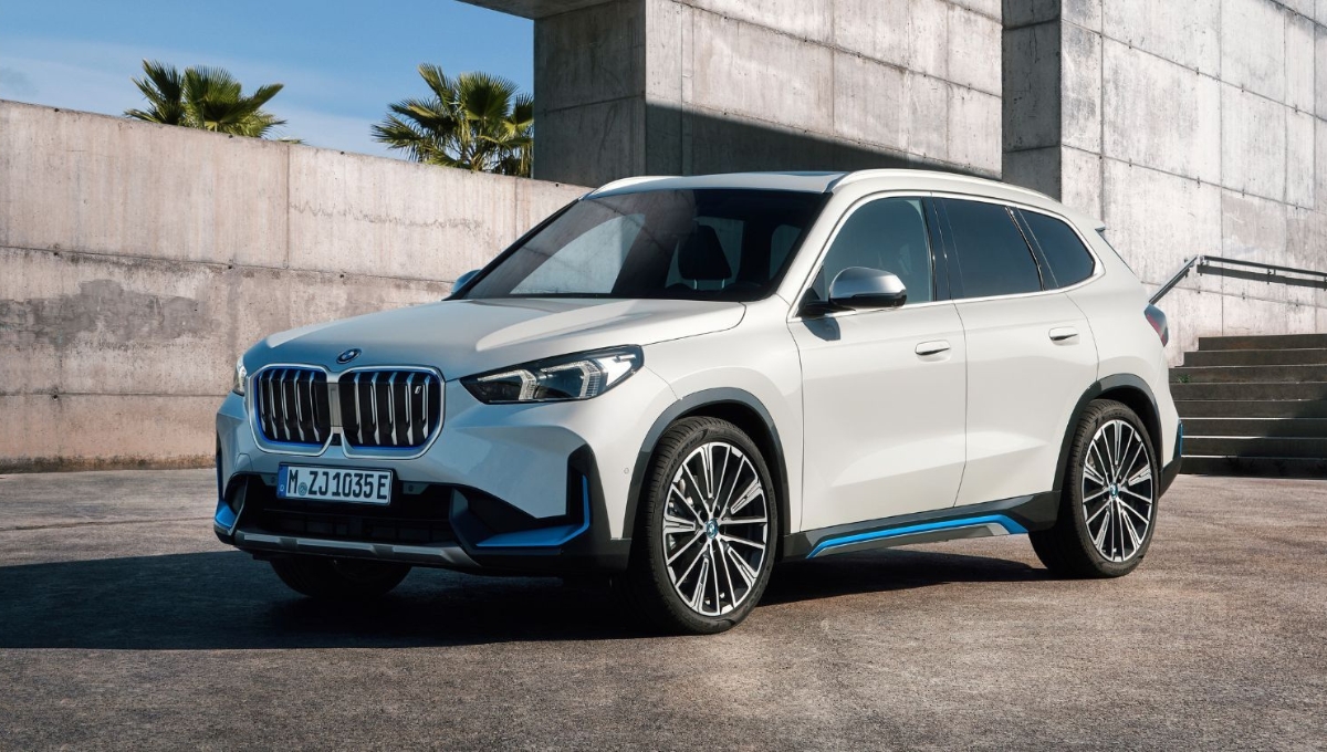 BMW iX1: 531 km रेंज और लग्ज़री अनुभव के साथ इलेक्ट्रिक SUV, कीमत जानकर हैरान रह जाएंगे