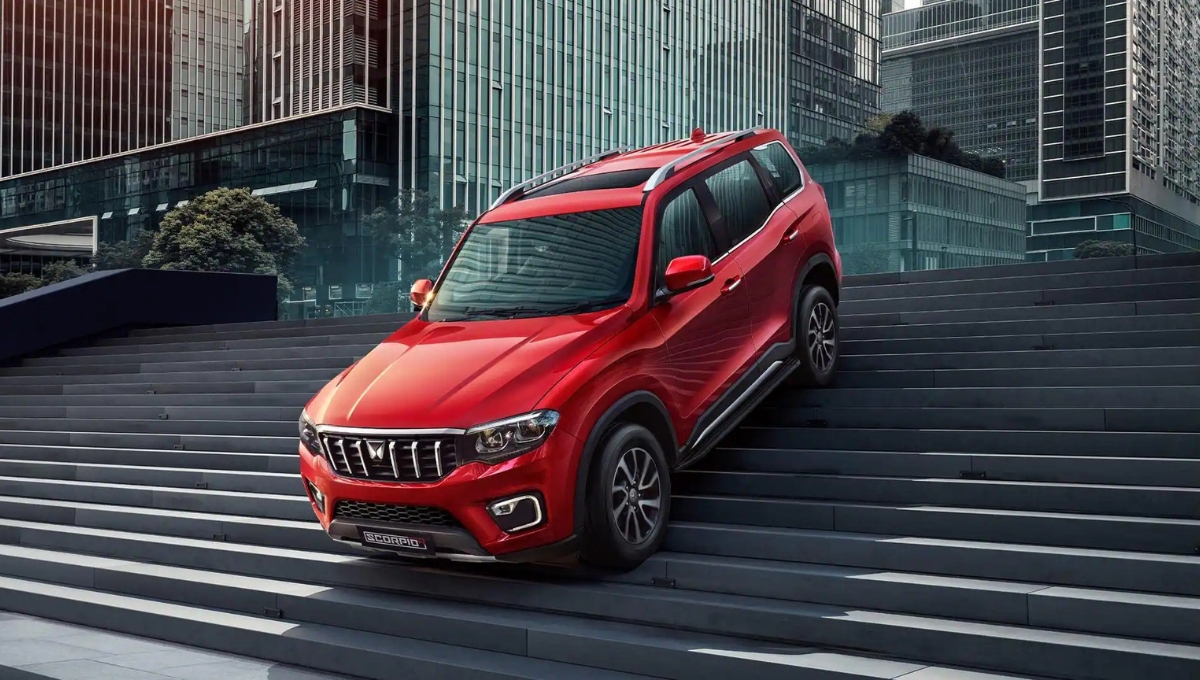 Mahindra Scorpio: 130bhp पावर, 7-9 सीटें और दमदार SUV, हर सफर को बनाए शानदार