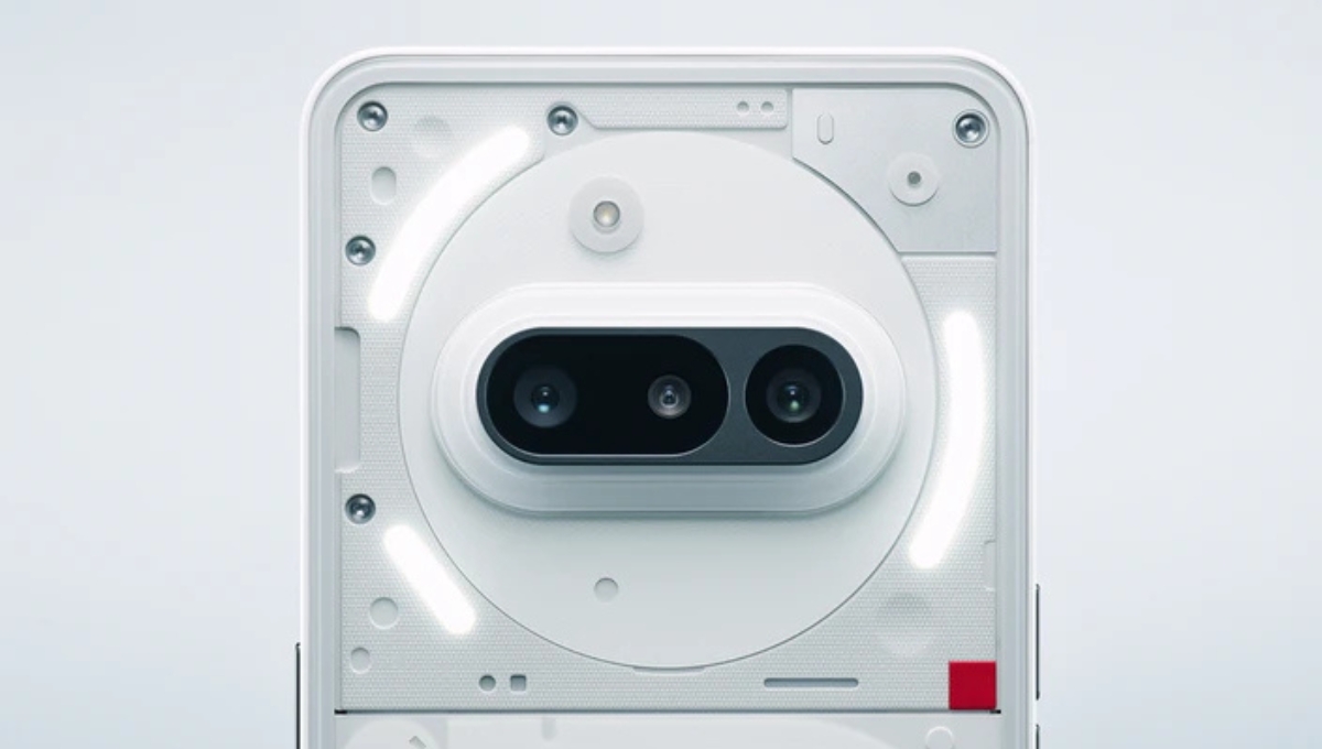 Nothing Phone (3a): 5000mAh बैटरी और ट्रिपल कैमरा के साथ स्टाइलिश स्मार्टफोन, कीमत ₹33,999