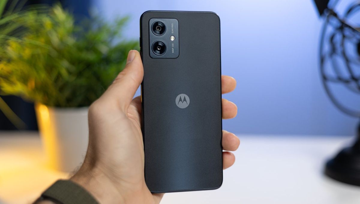 Motorola Moto G55: दमदार परफॉर्मेंस, प्रीमियम डिजाइन और किफायती कीमत Rs16,999 में