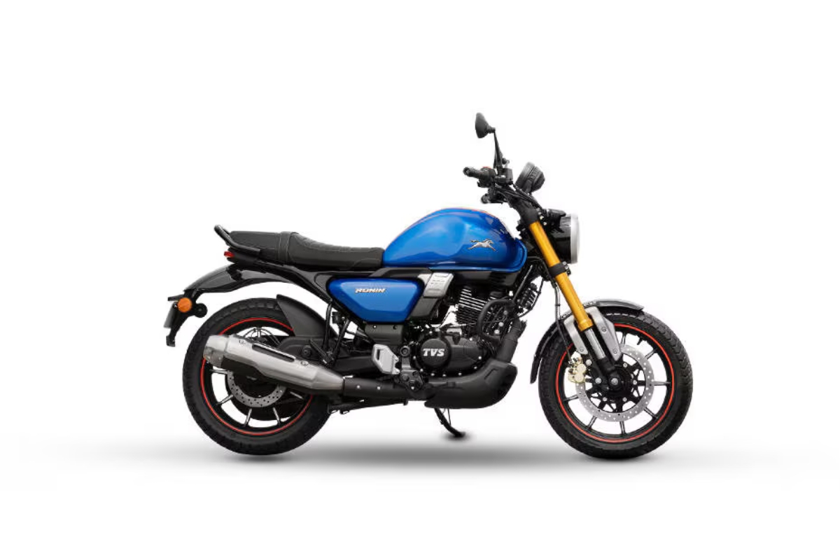TVS Ronin: ₹1.49 लाख से शुरू होने वाली स्टाइलिश क्रूज़र बाइक, जो दे दमदार पावर और शानदार माइलेज