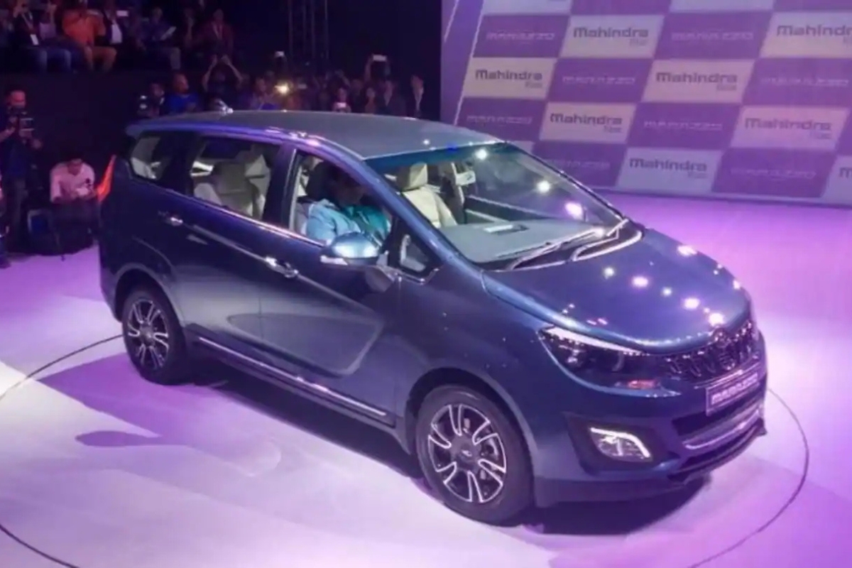 Mahindra Marazzo: 14 लाख में लॉन्च हुई Mahindra Marazzo बड़े परिवार के लिए लग्जरी आराम और दमदार 17.3 kmpl माइलेज वाली MUV