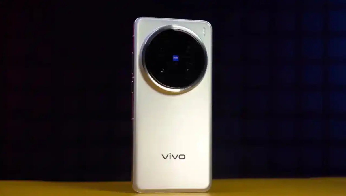 Vivo X300 Pro: 6.78-इंच फ्लैट डिस्प्ले और अल्ट्रा-स्लिम डिजाइन, कीमत हो सकती है ₹65,000 से शुरू